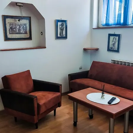 Apartment Sarah Center